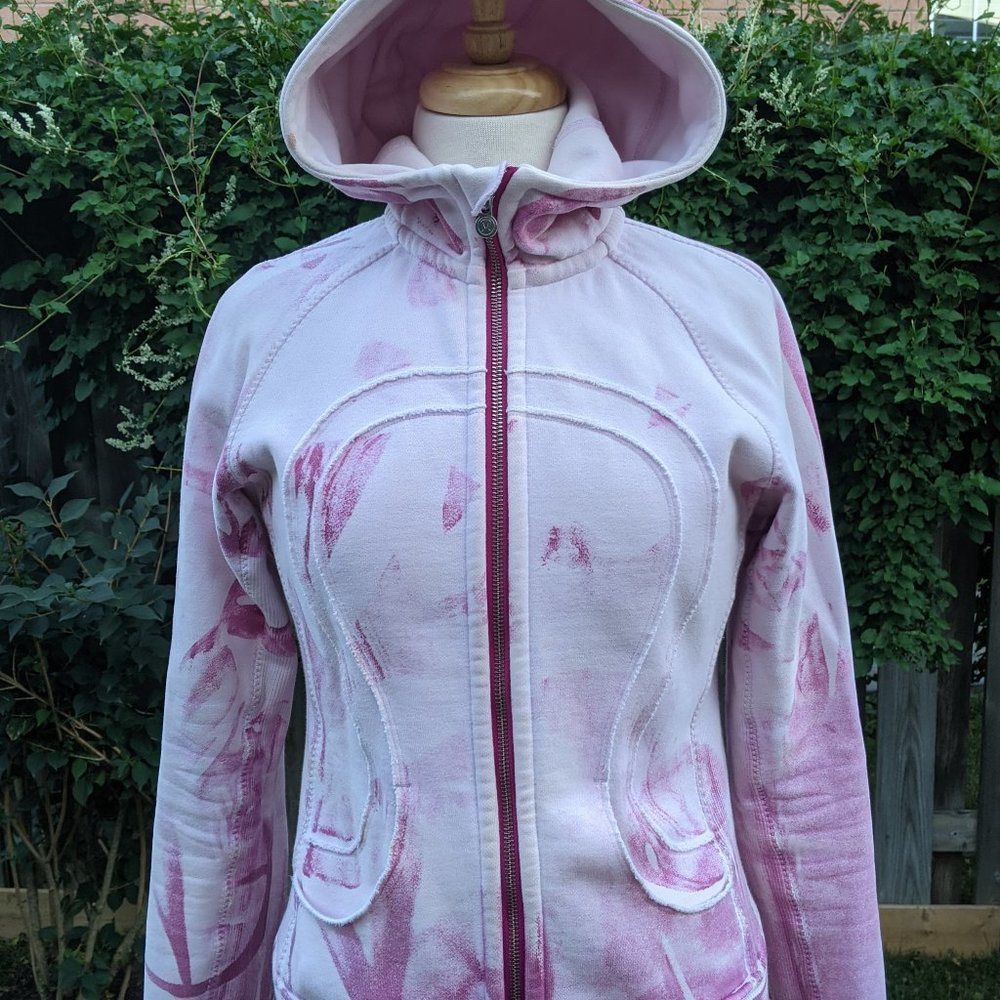 Lululemon Scuba Hoodie Sweater Special Edition. White and Pink. Size 6